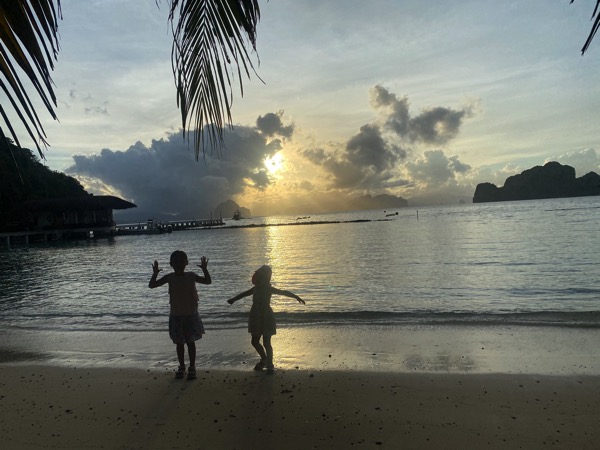 luqSL1IwSni3I7tIhhebsA.jpg LuqSL1IwSni3I7tIhhebsA